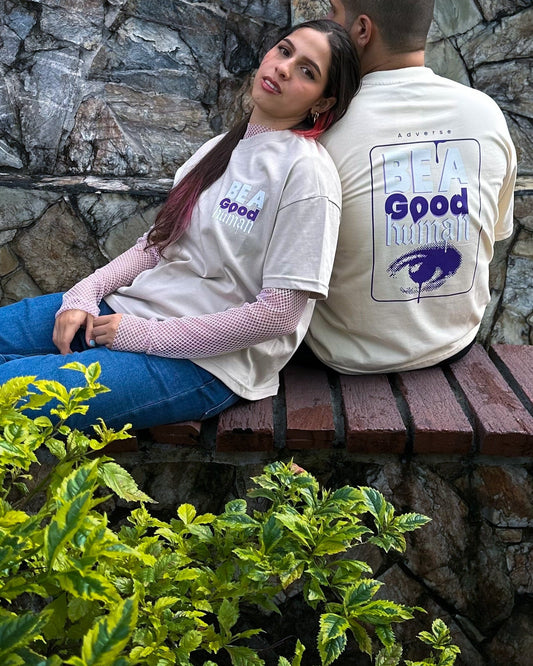 Camiseta Be a Good Human