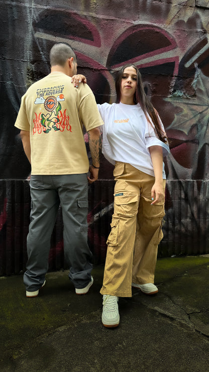 Camiseta Embrasing the ADVERSE (BOXY FIT)