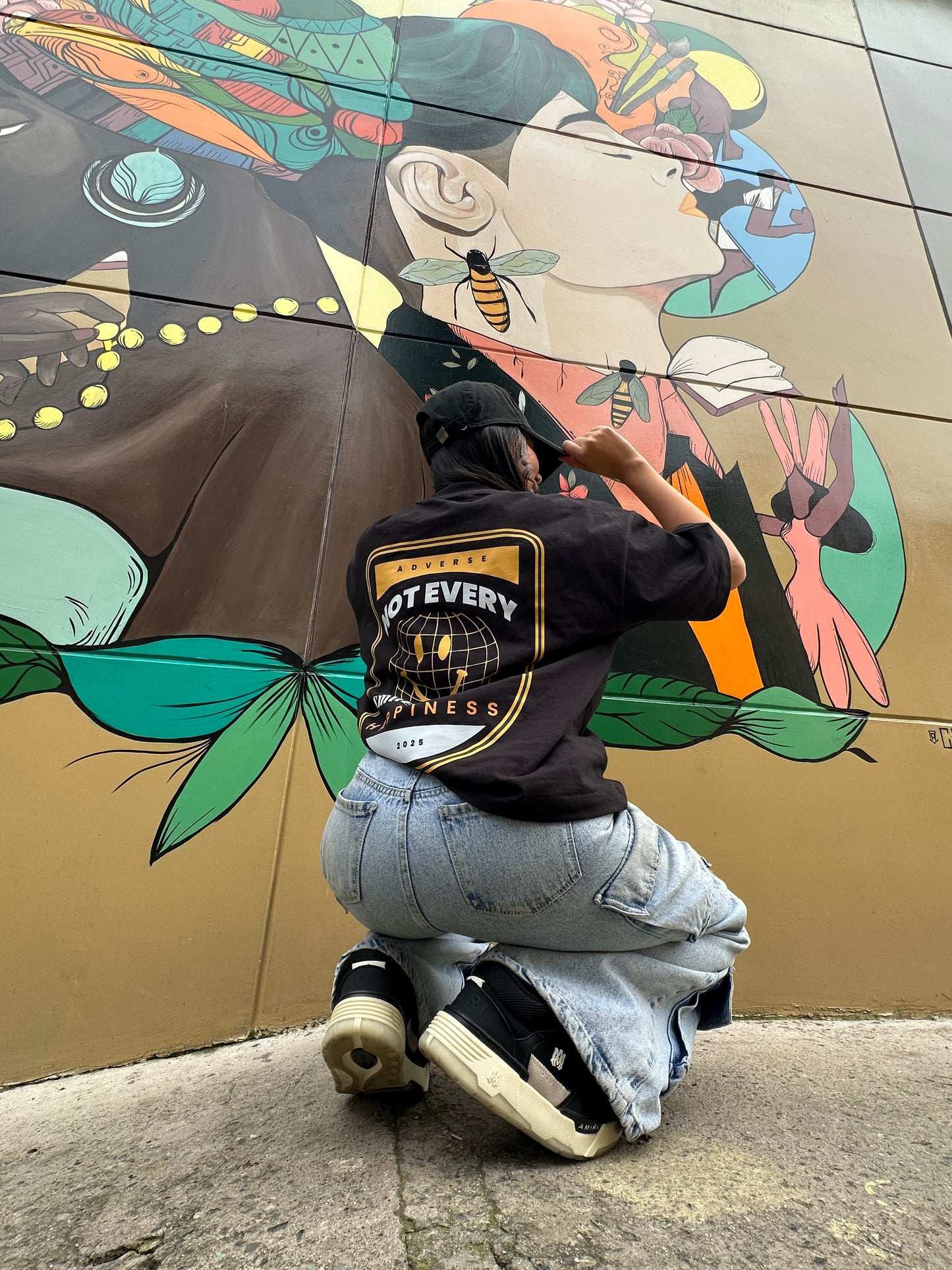 Camiseta Not Every Smile Means Happiness